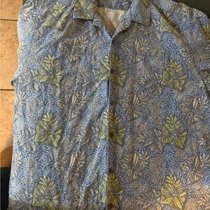 Tommy Bahama Blue and Yellow Floral Men's Shirt